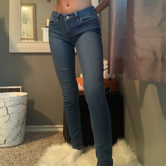 Levi skinny jeans 535!! - Picture 3 of 3